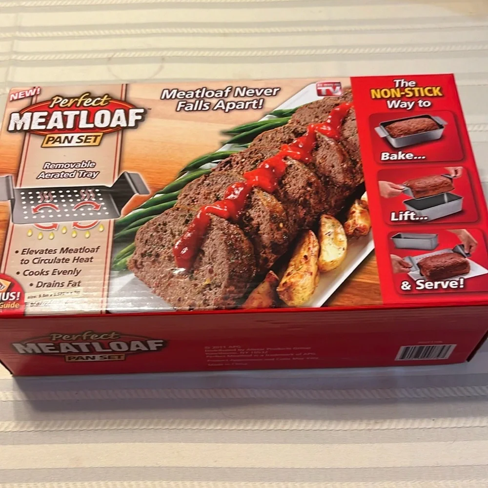 Perfect meatloaf pan set